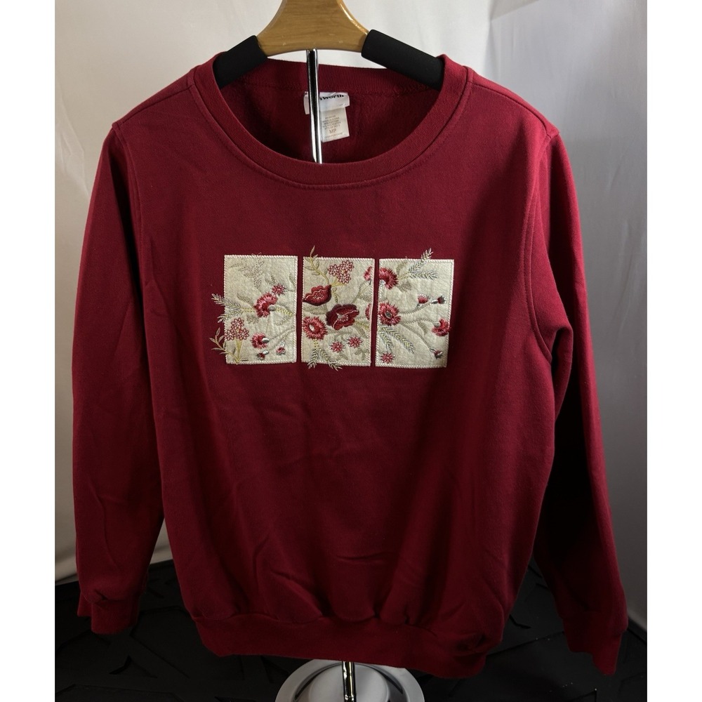 Bonworth Petite M Red Sweatshirt Floral Embroidered Crewneck Cozy Top Teacher